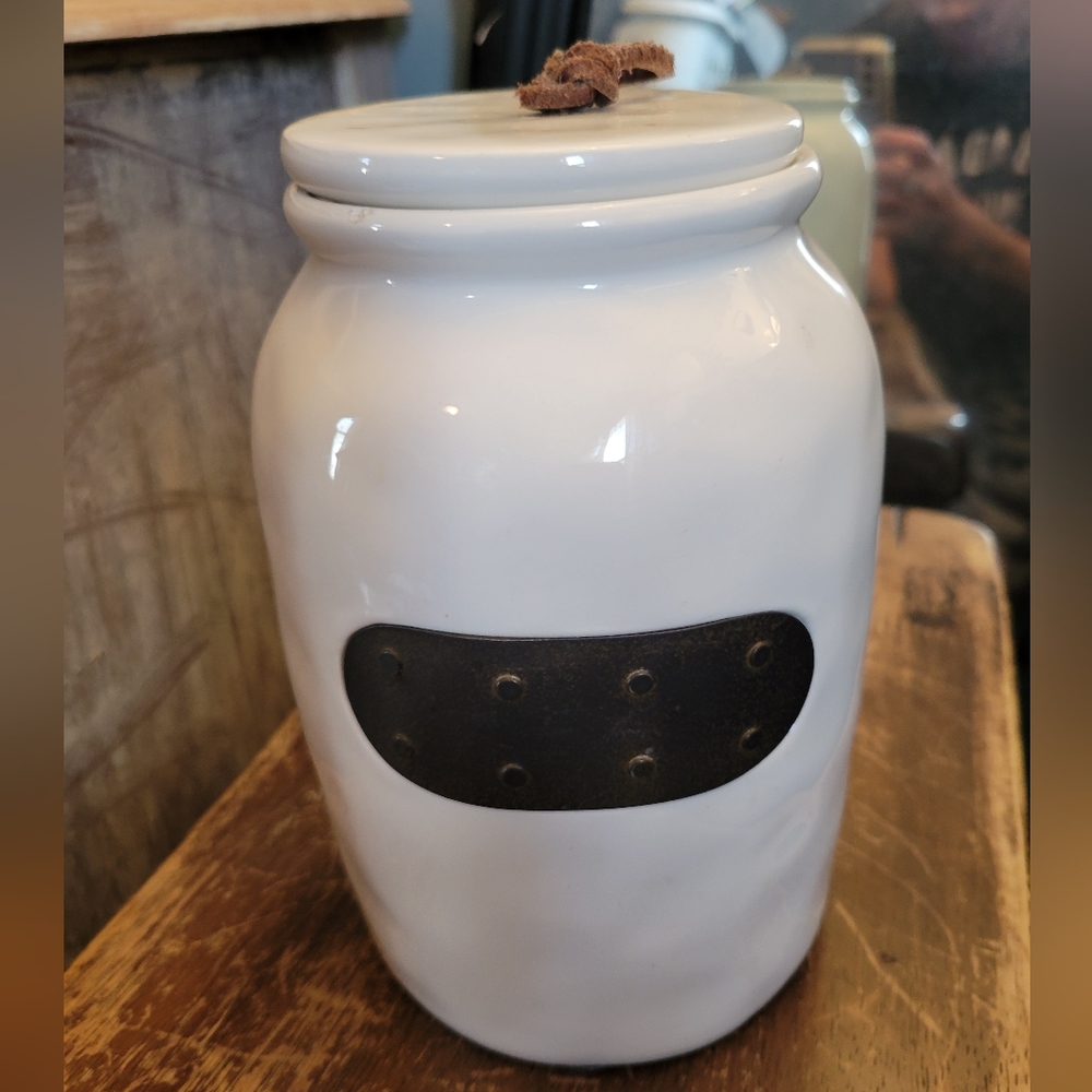 2016 mud pie large bistro canister with lid cute details